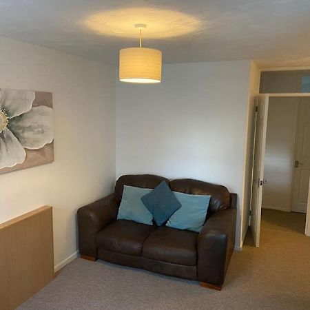 One Bedroom Ground Floor Flat Central צ'יצ'סטר מראה חיצוני תמונה
