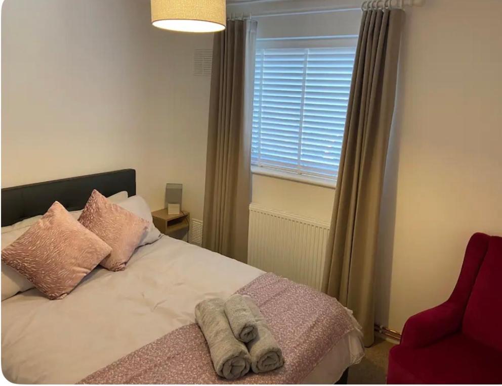 One Bedroom Ground Floor Flat Central צ'יצ'סטר מראה חיצוני תמונה